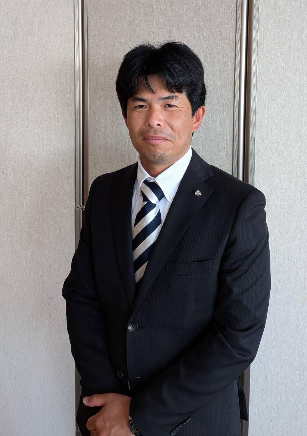 役員画像：藤原 新一
