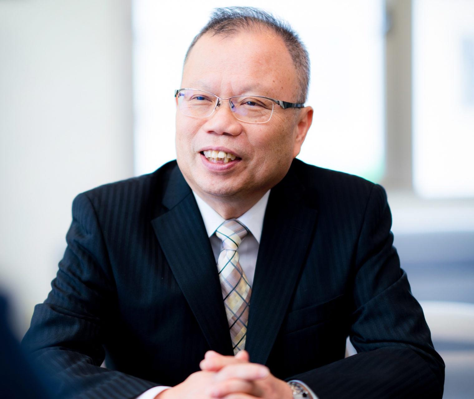 役員画像：前原 幸夫