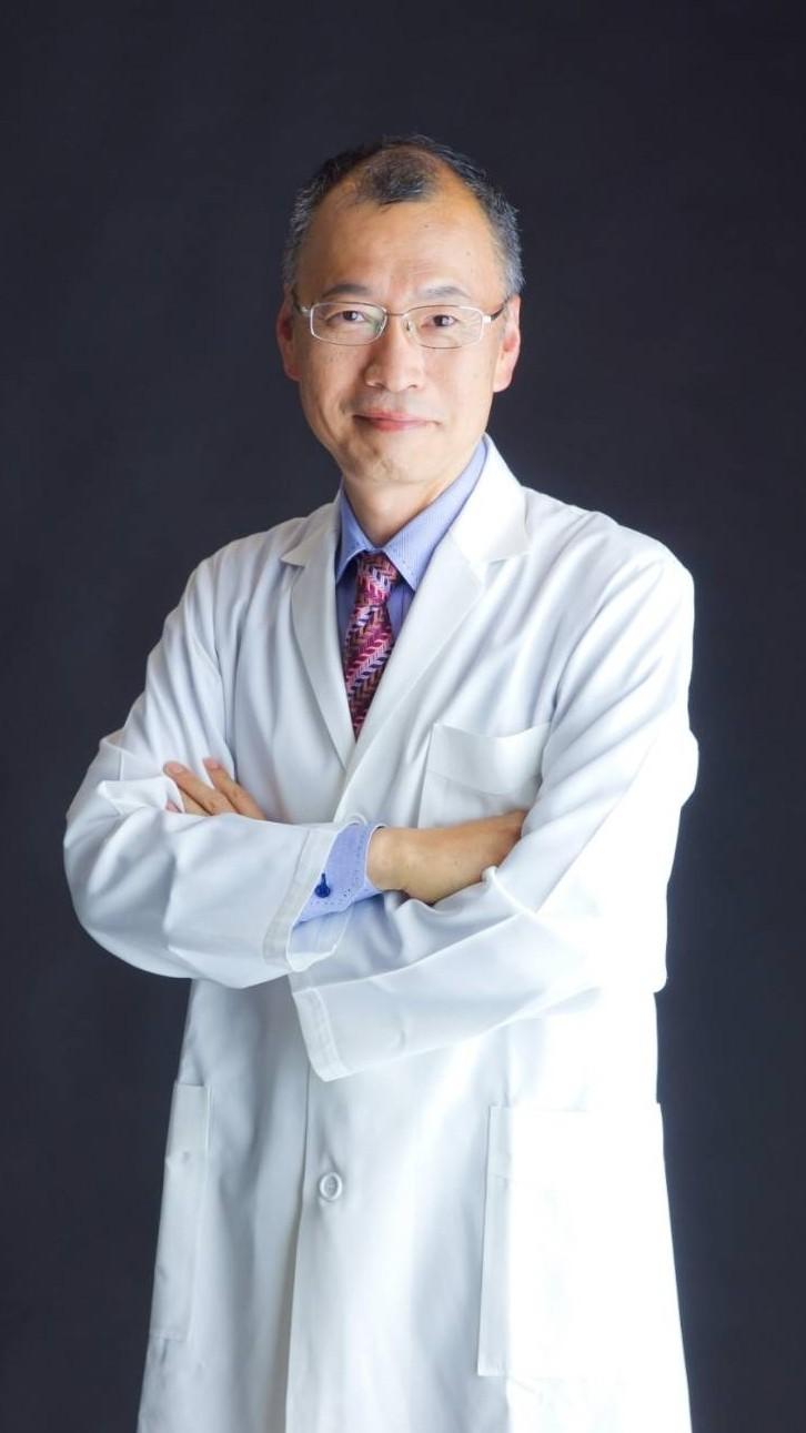 役員画像：華房 寛城