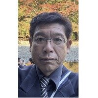 東　慎一朗